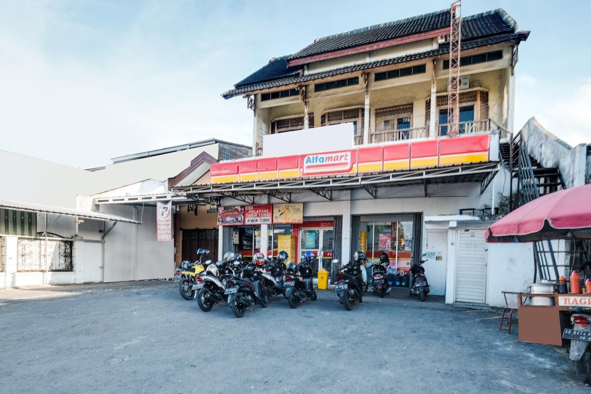 Spot On 92068 Pudja Kesuma Homestay Syariah Yogyakarta Pedes Экстерьер фото